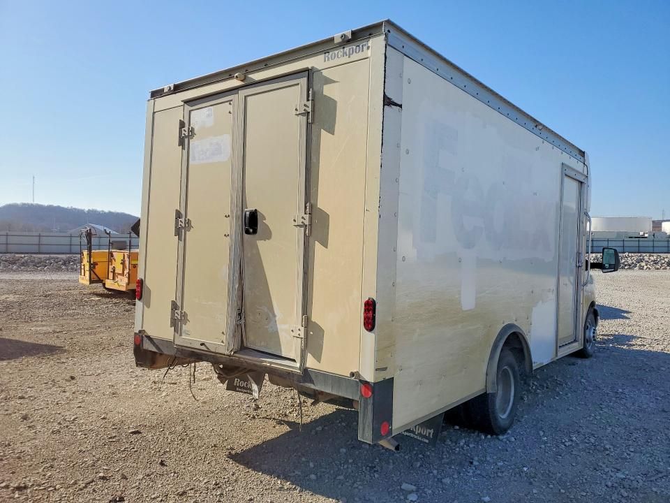 2023 GMC Savana Cutaway G3500