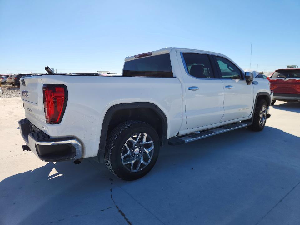 2023 GMC Sierra C1500 slt