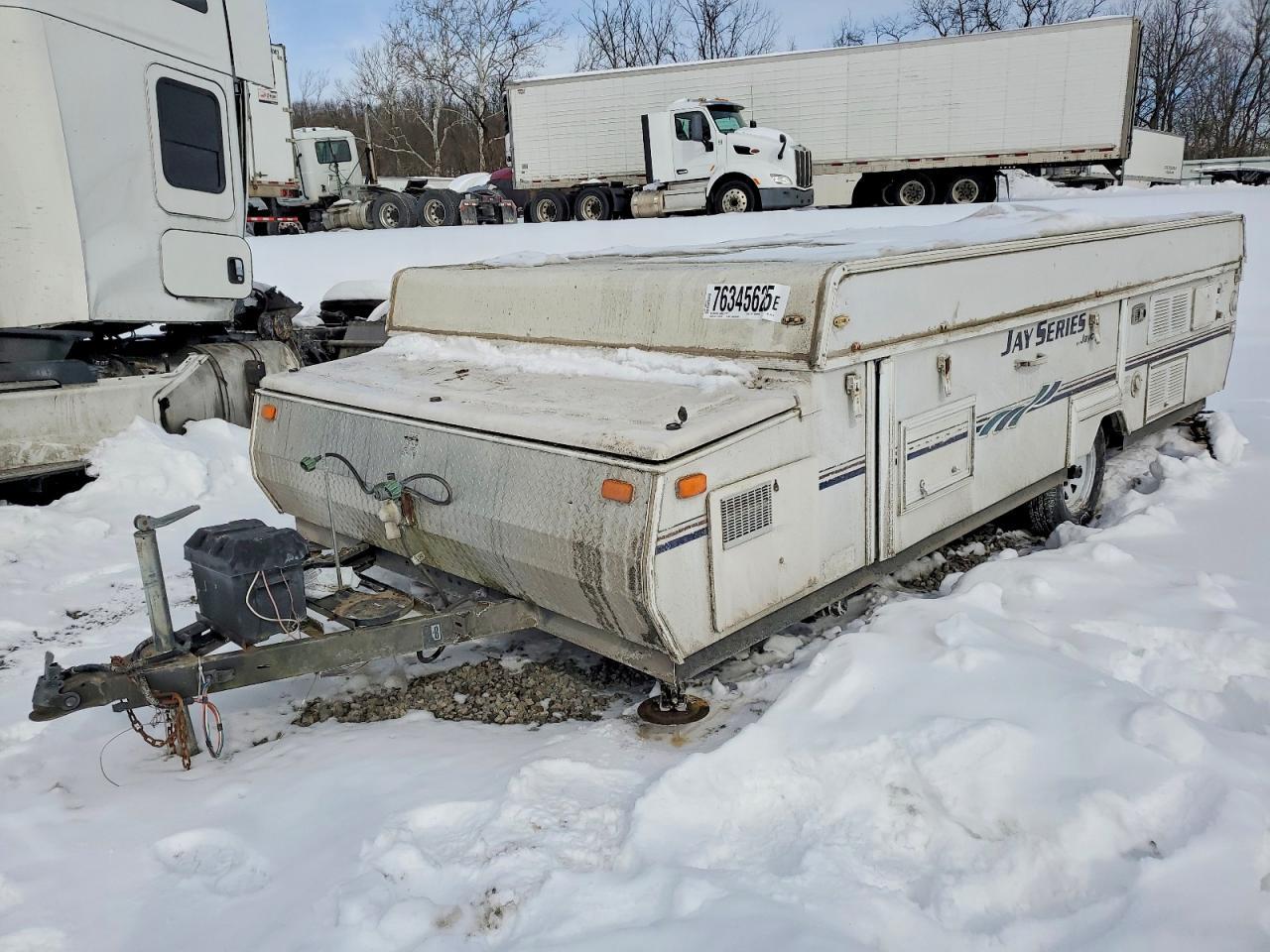 2005 Jaycee J Series