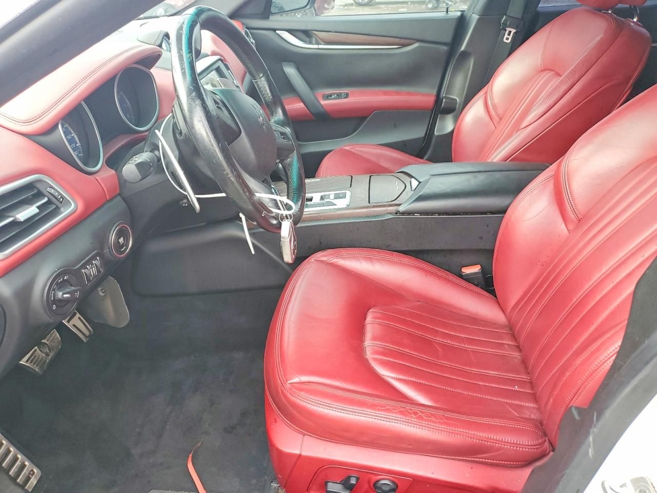 2016 Maserati Ghibli s