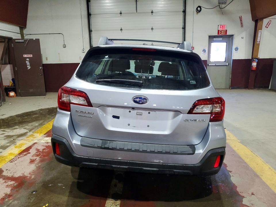 2019 Subaru Outback 2.5i