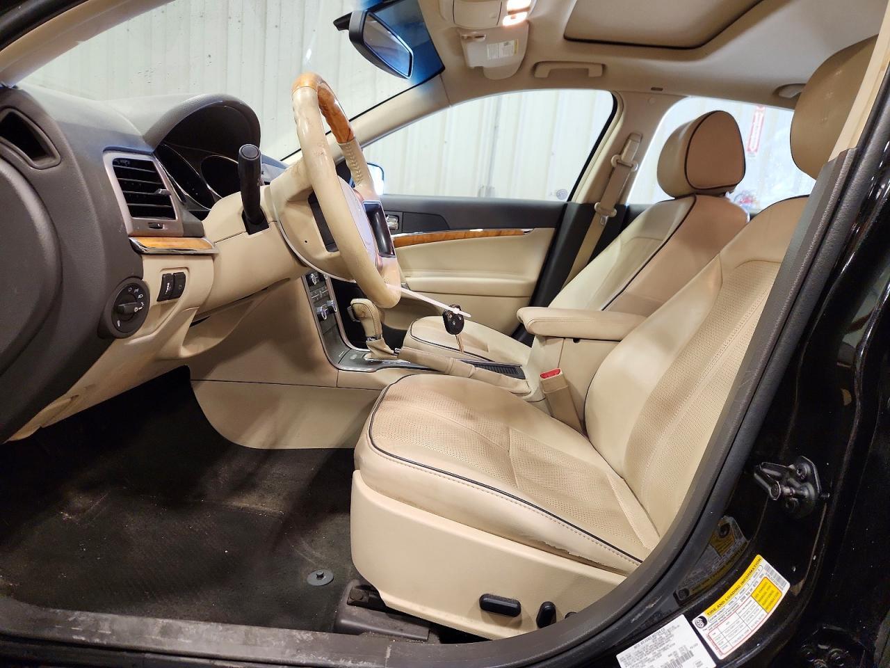 2012 Lincoln MKZ