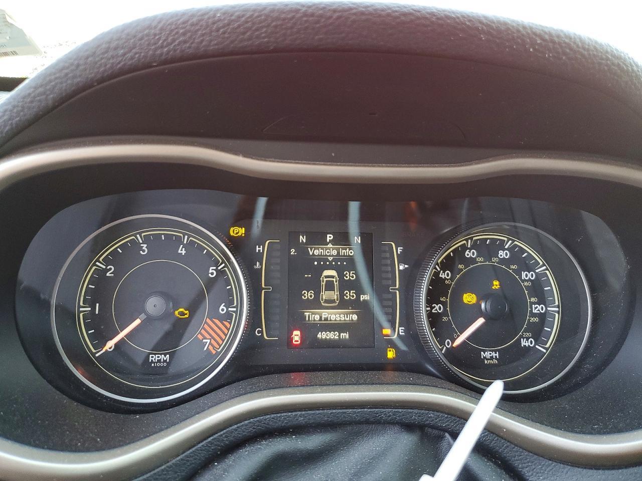 2014 Jeep Cherokee Sport