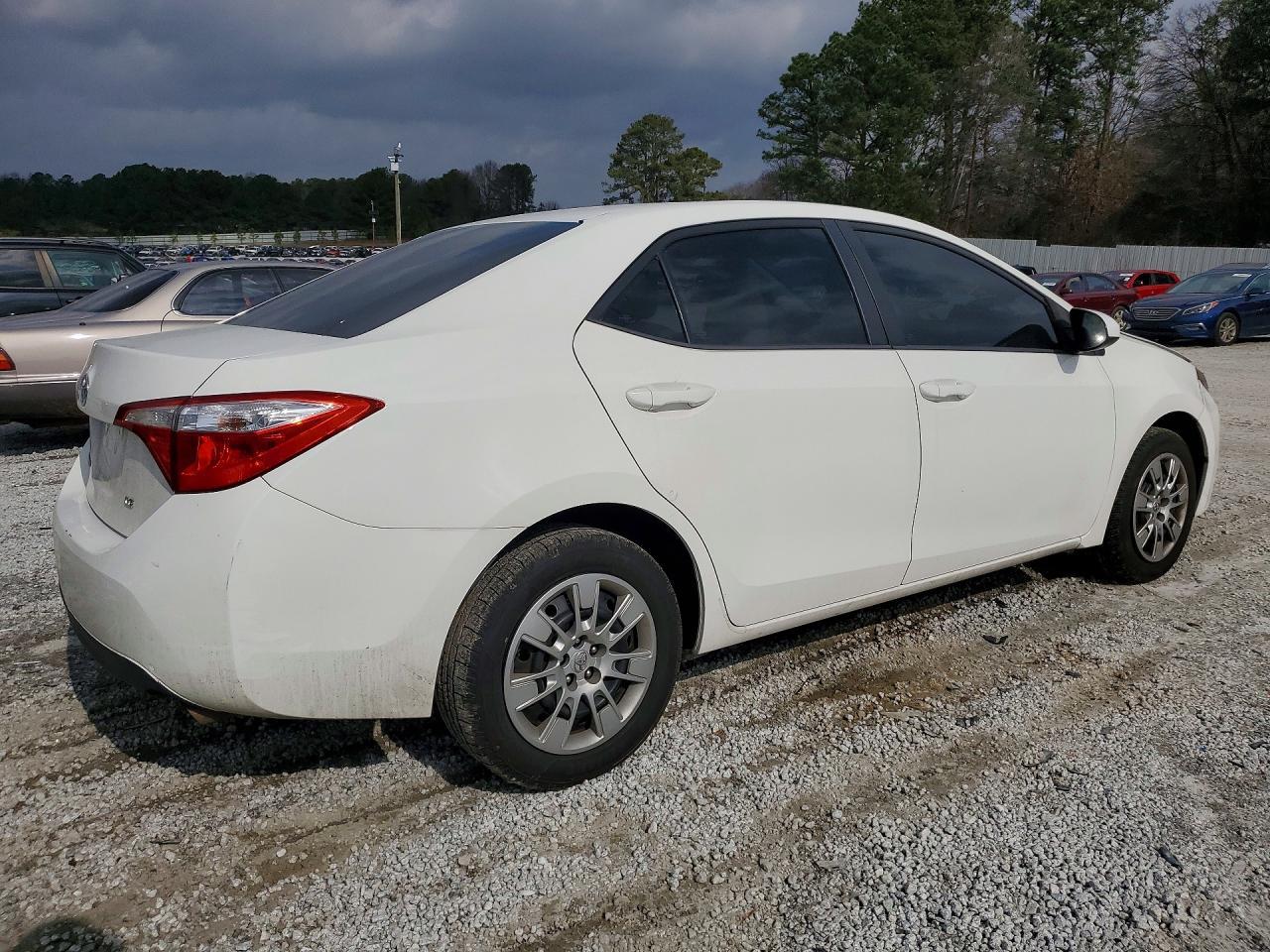2015 Toyota Corolla le