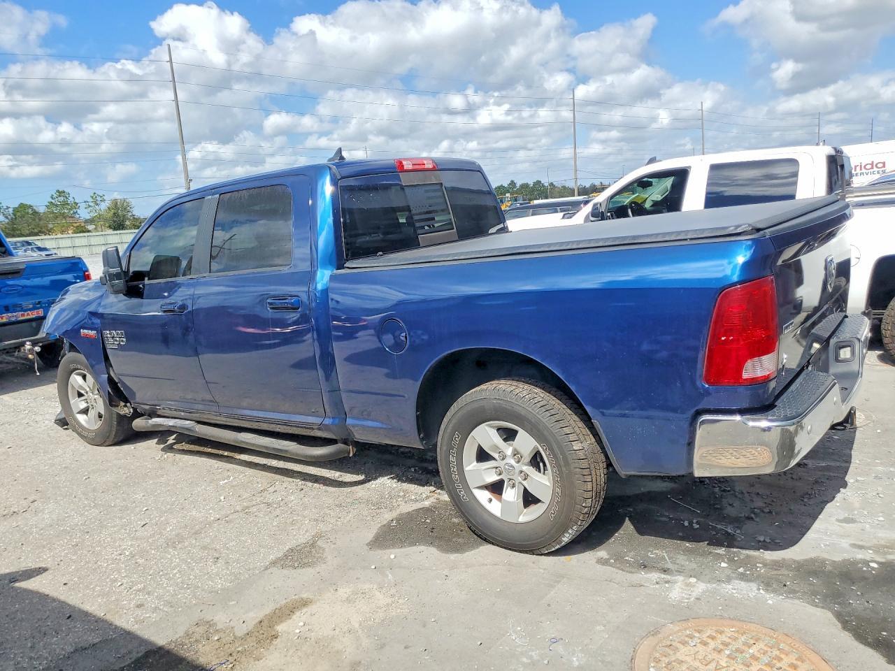2020 Dodge RAM 1500 Classic SLT