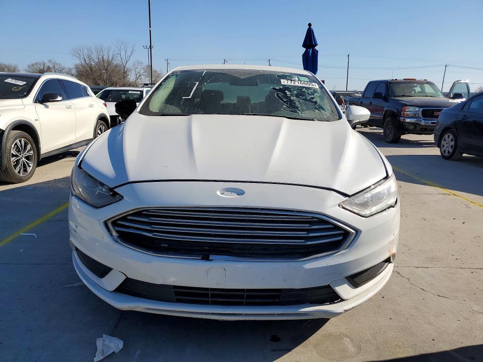 2018 Ford Fusion se