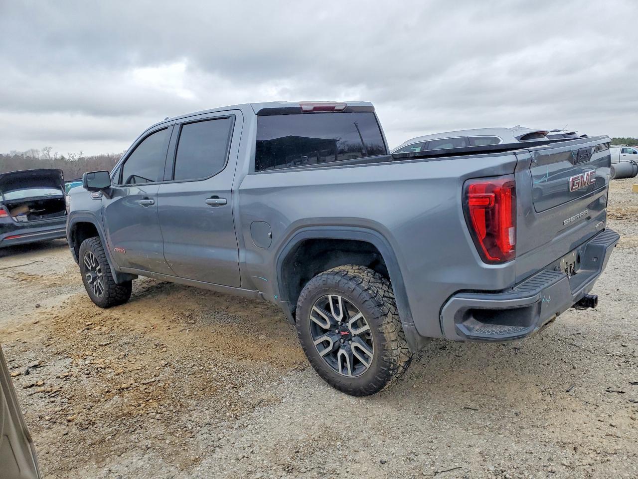 2021 GMC Sierra K1500 AT4