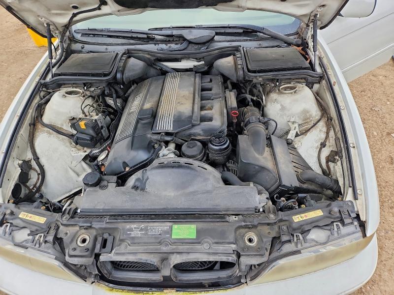 2001 BMW 525 i Automatic