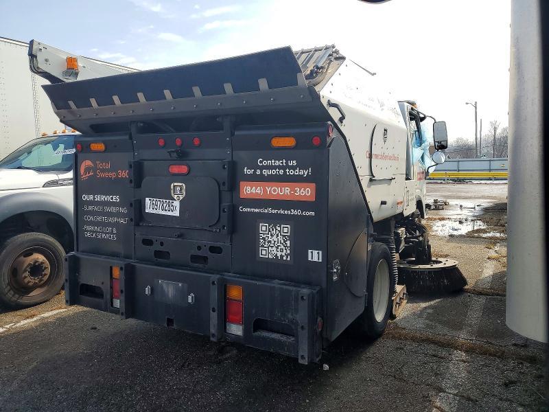 2023 Isuzu NPR HD