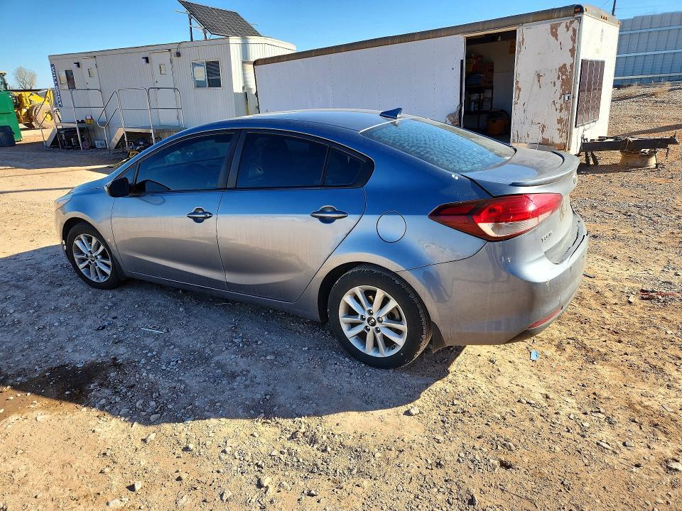 2017 KIA Forte lx
