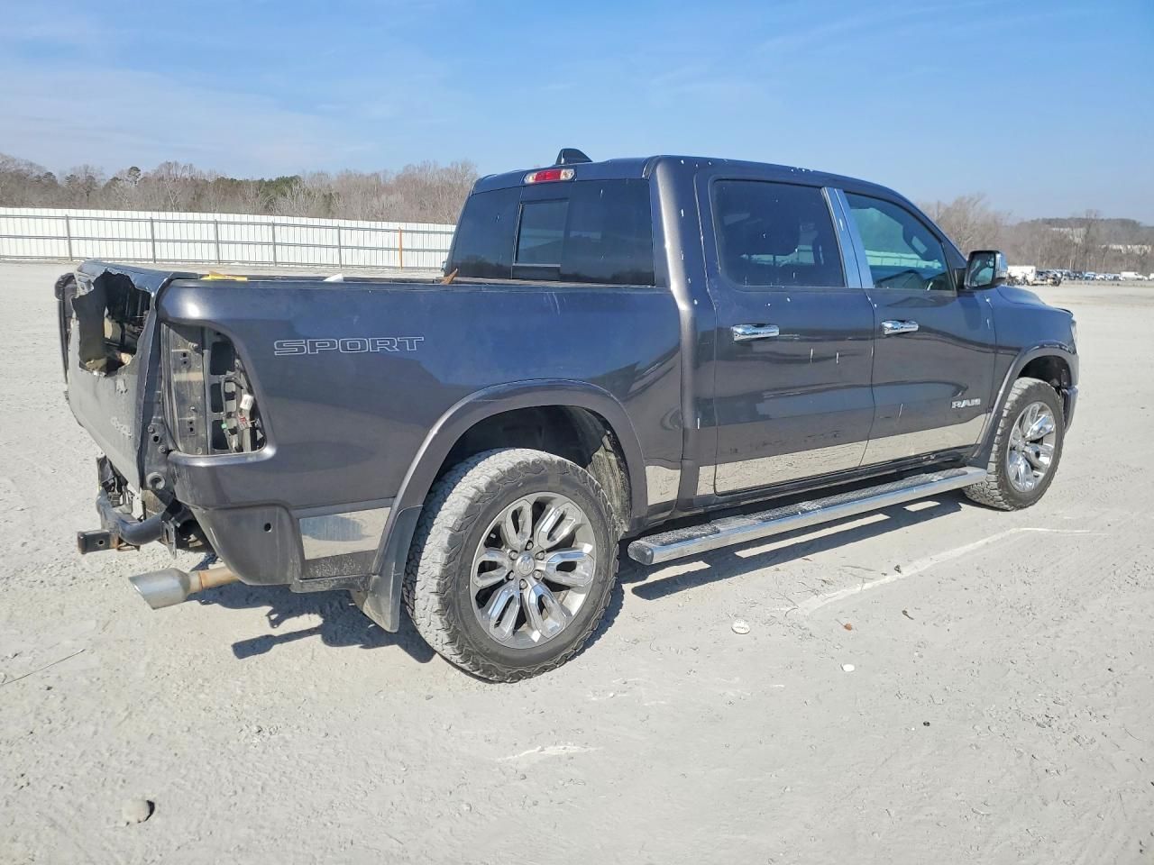2022 Dodge 1500 Laramie
