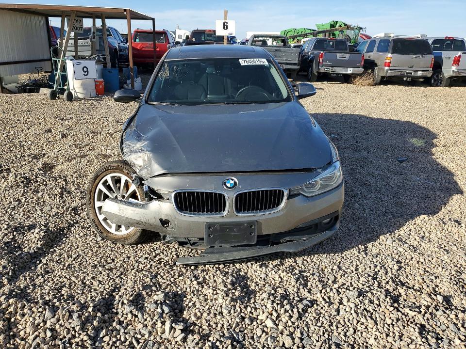 2018 BMW 320 i