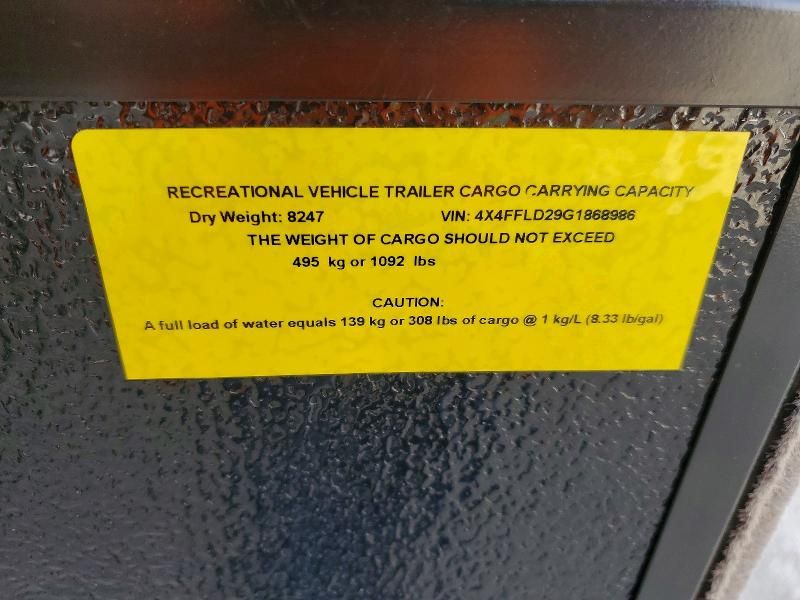 2016 Flagstaff By Forest Classic Su-camper