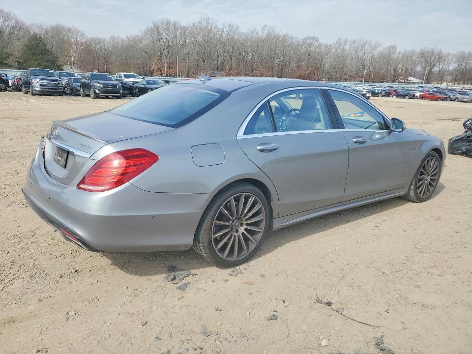 2015 Mercedes-Benz S 550
