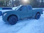 2005 Nissan Frontier King cab le