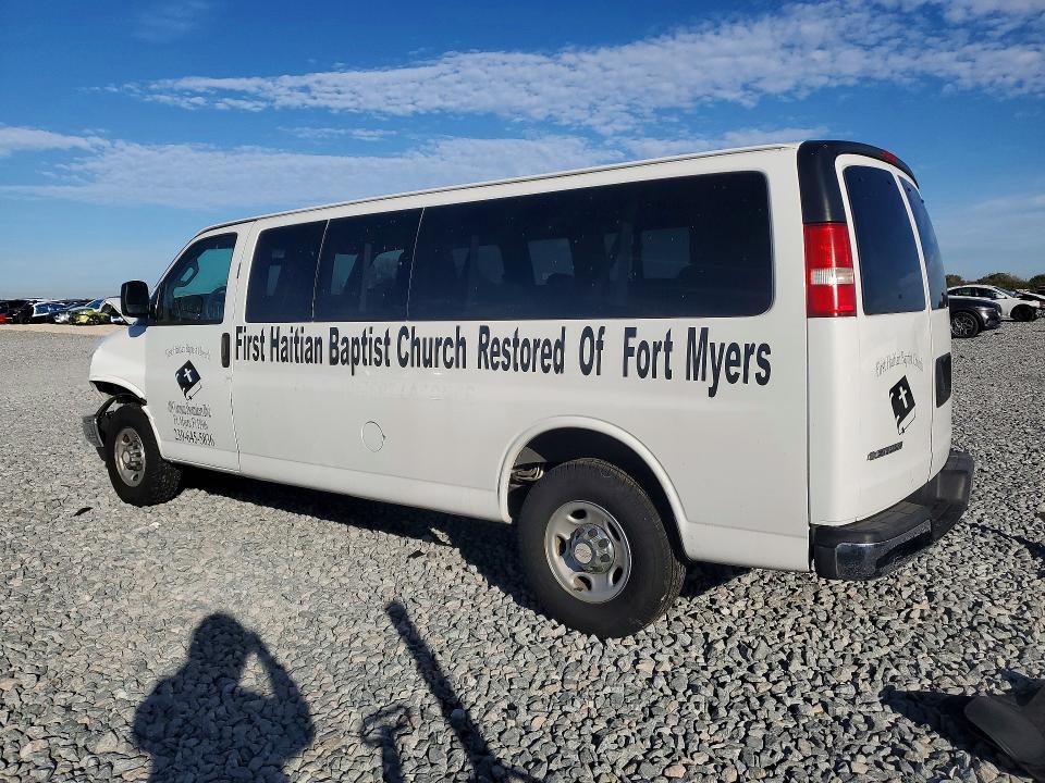 2017 Chevrolet Express G3500 LT