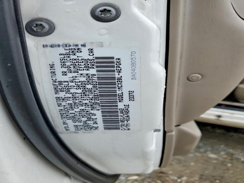 2000 Toyota Avalon xl