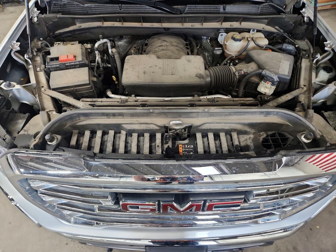 2020 GMC Sierra K1500 SLT