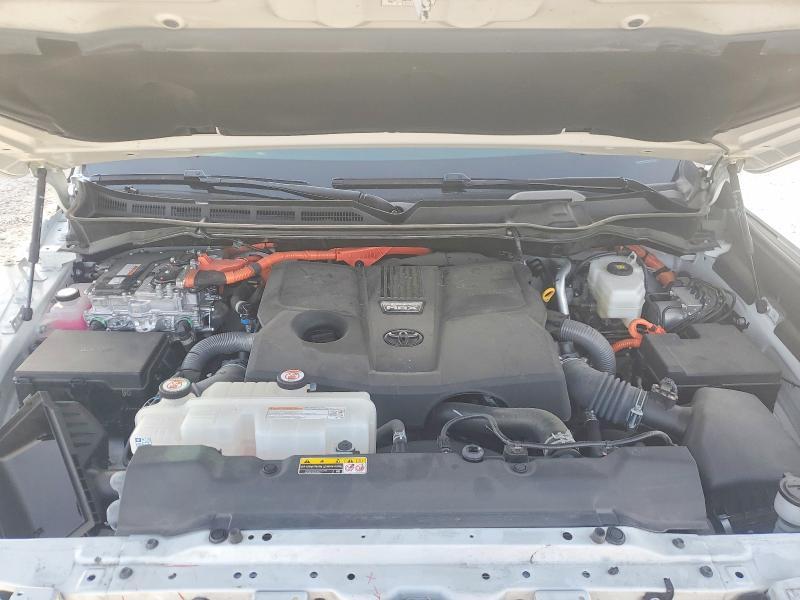 2025 Toyota Tundra Crewmax Platinum