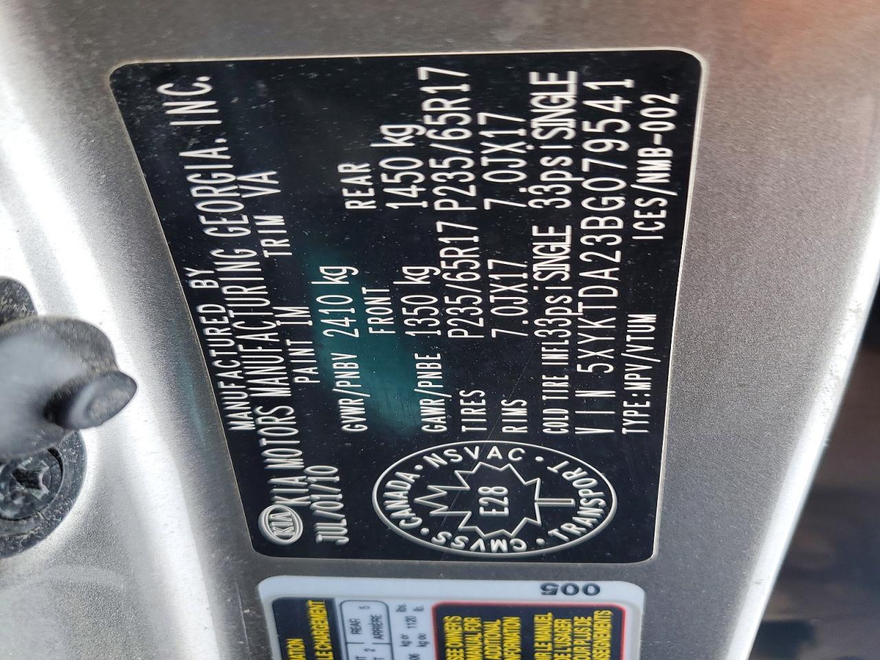 2011 KIA Sorento Base