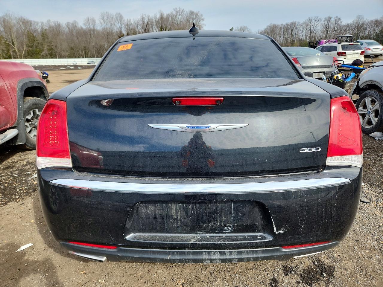 2018 Chrysler 300 Touring