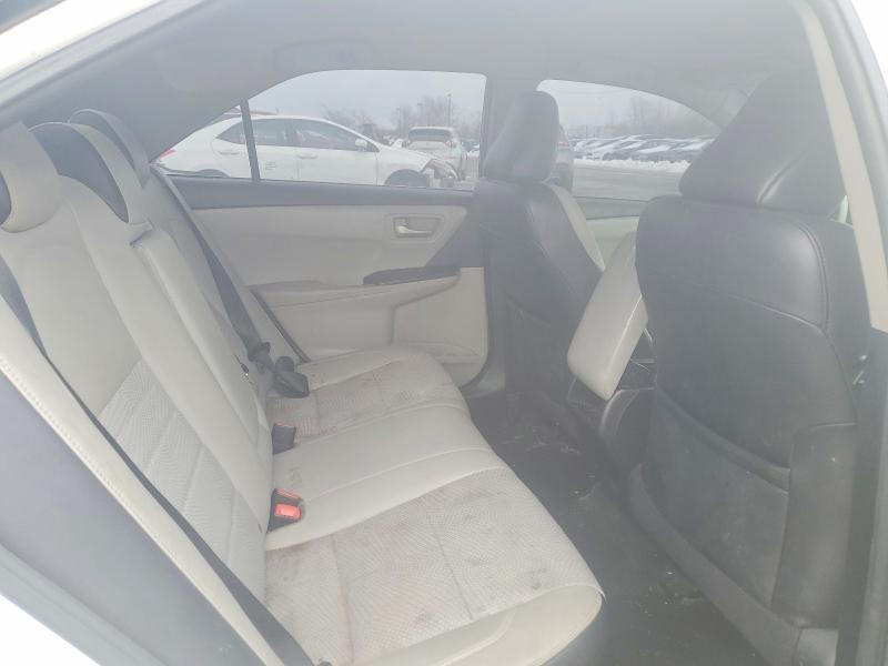 2016 Toyota Camry le