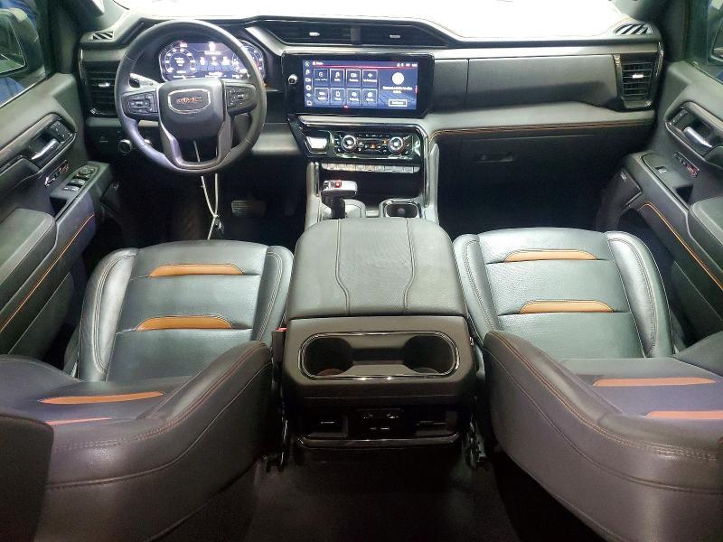 2024 GMC Sierra K1500 AT4