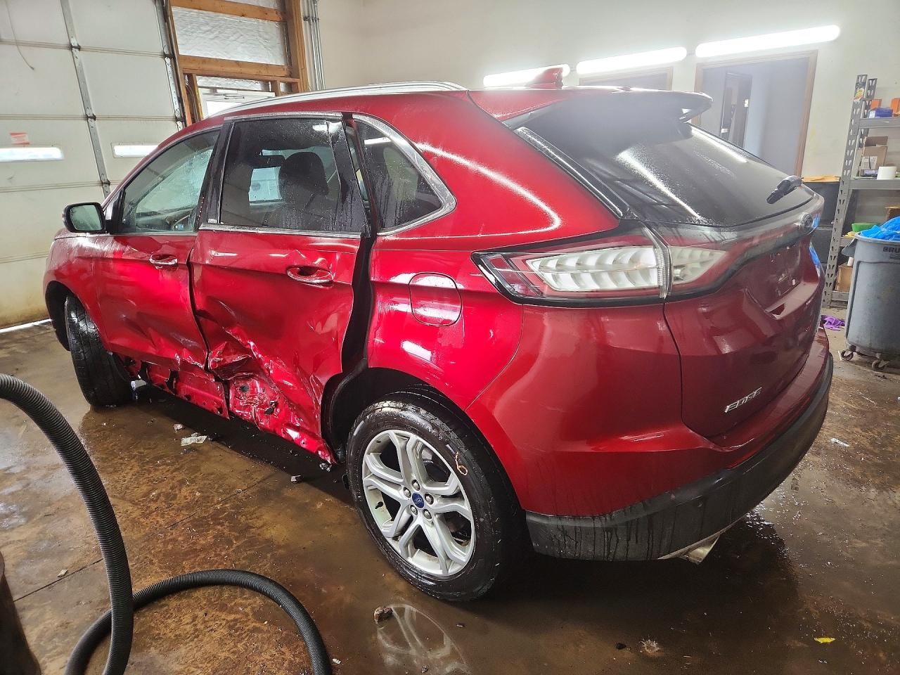 2017 Ford Edge Titanium