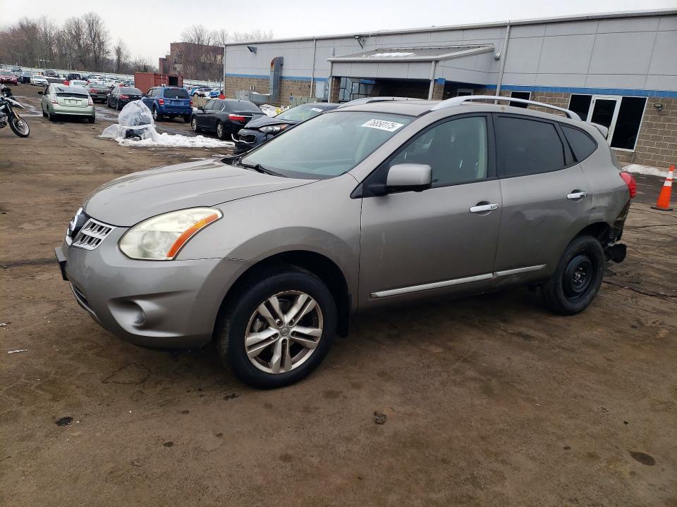 2012 Nissan Rogue s