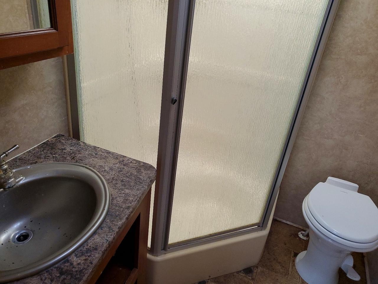 2009 Raptor 2009 Keystone RV Raftor Camper