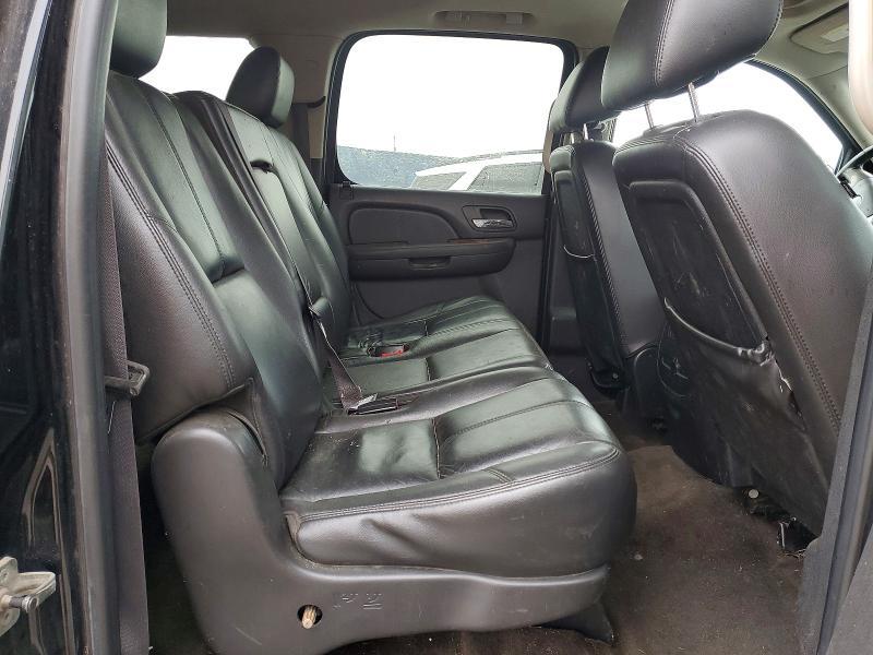 2011 Chevrolet Suburban K1500 lt