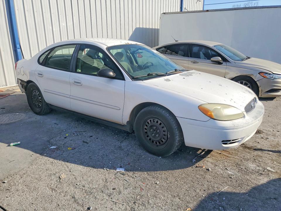 2006 Ford Taurus se