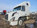 2010 Volvo VNL Semi Truck