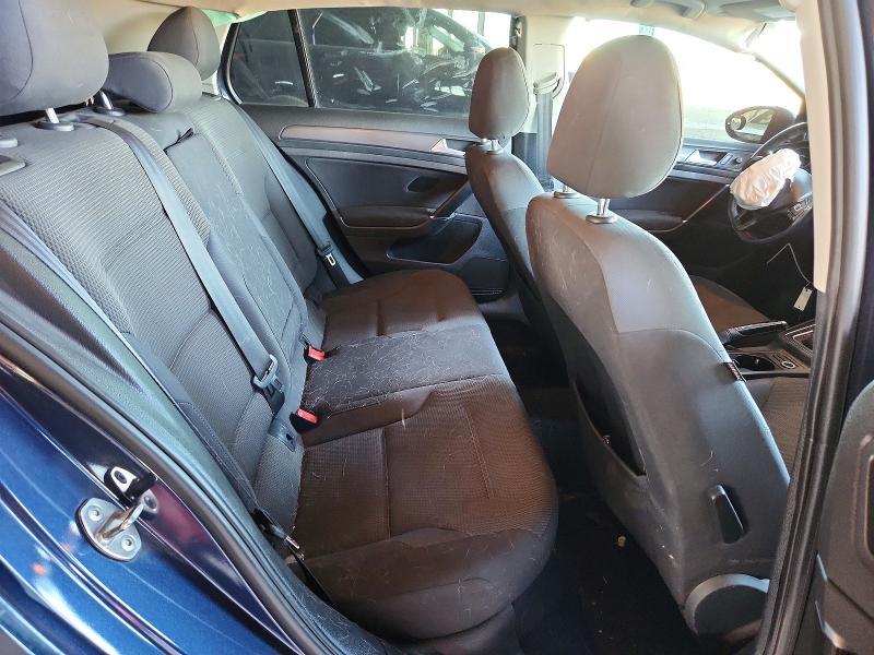 2018 Volkswagen Golf s