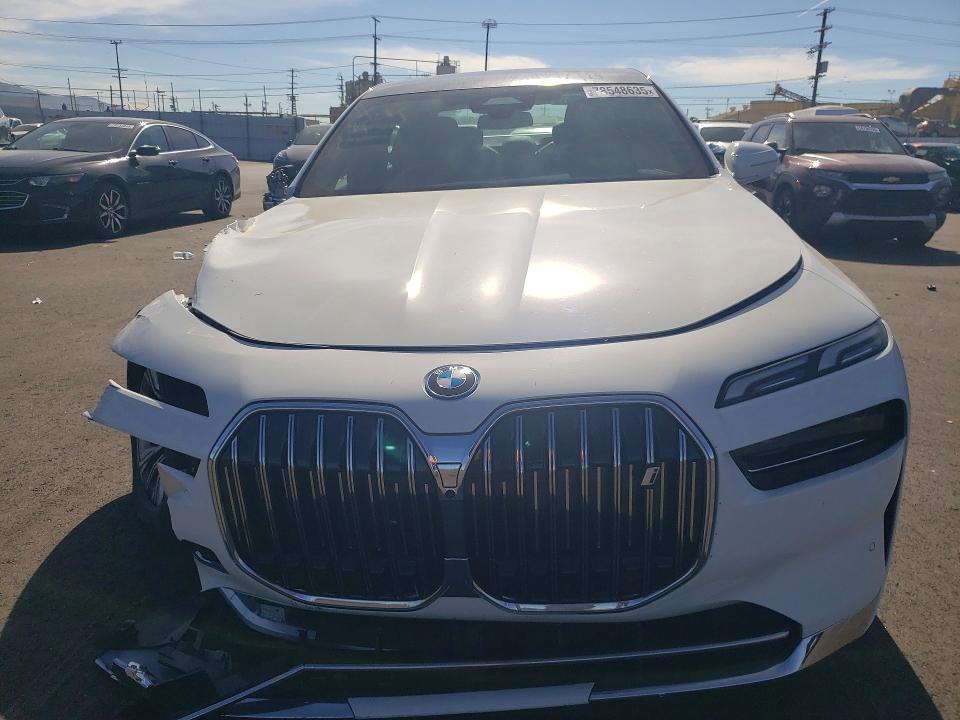 2025 BMW I7 Edrive50