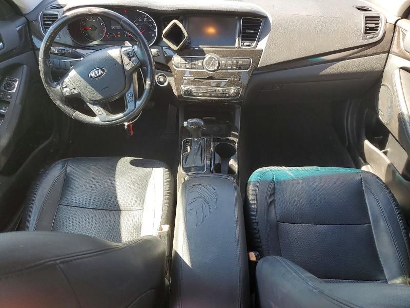 2015 KIA Cadenza Premium