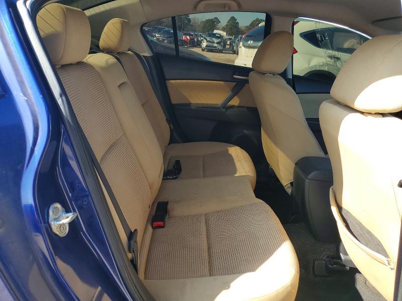 2012 Mazda 3 I