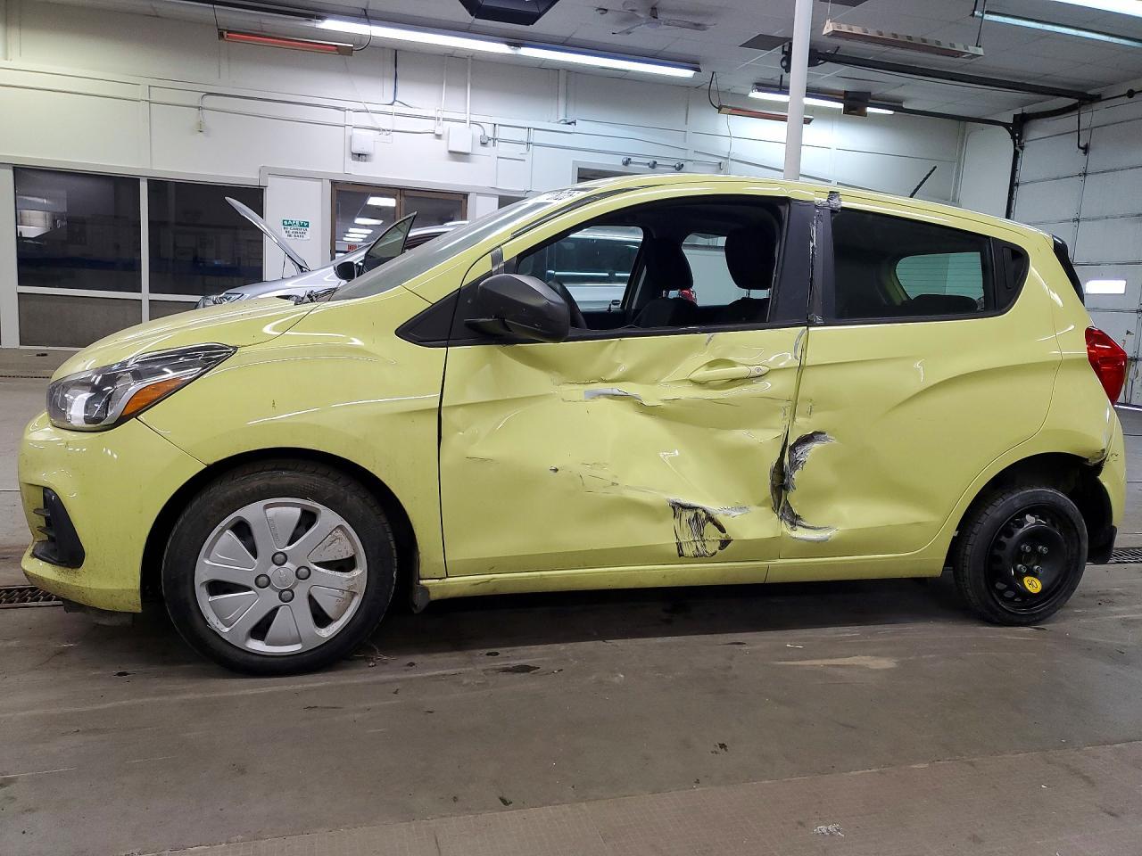 2017 Chevrolet Spark ls