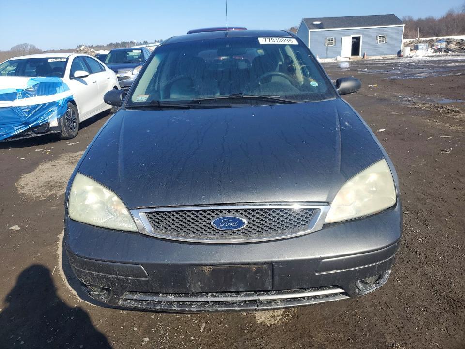 2005 Ford Focus ZX5