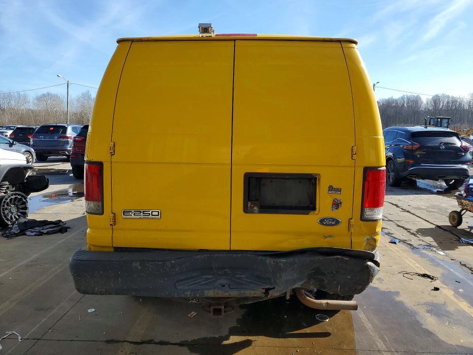 2008 Ford Econoline E250 van