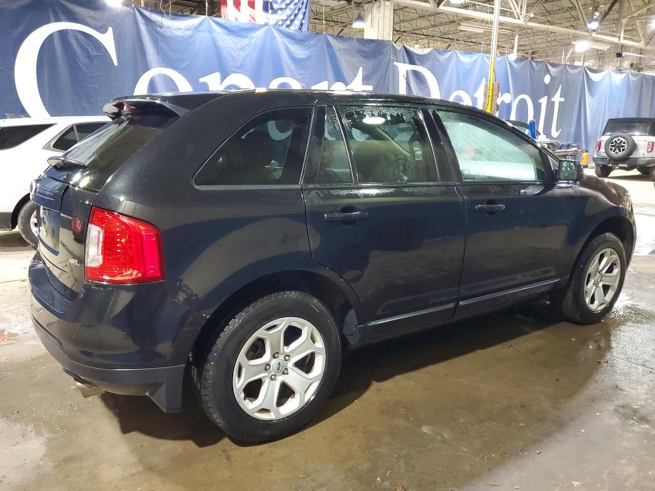 2013 Ford Edge sel
