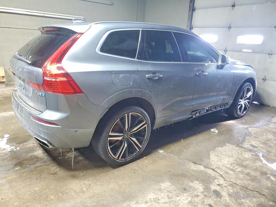 2019 Volvo Xc60 T5 R-design
