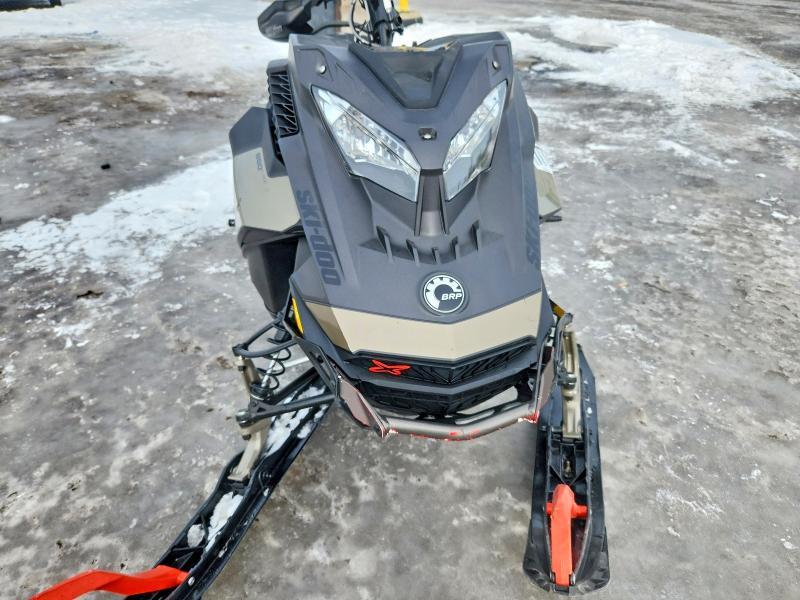 2022 Skidoo 850