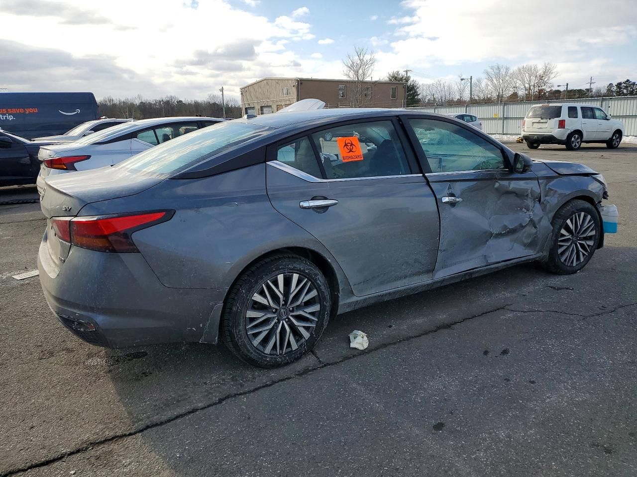 2024 Nissan Altima sv