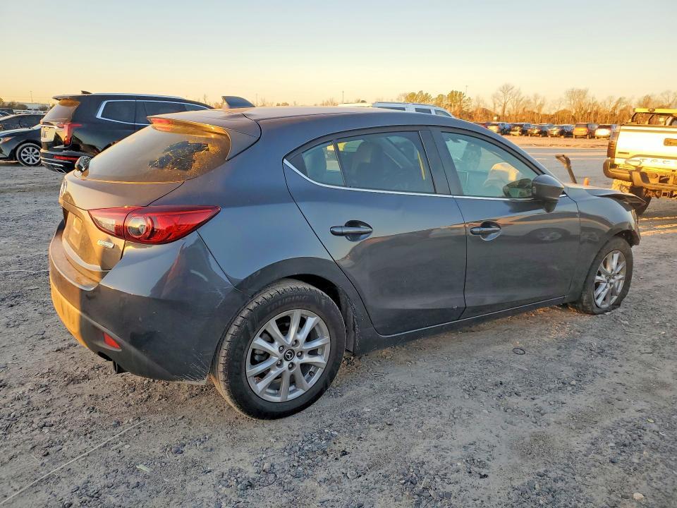 2016 Mazda 3 Grand Touring