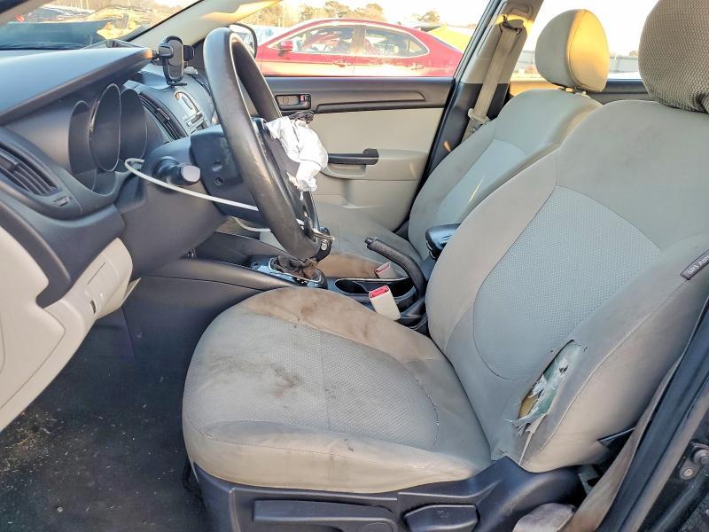 2013 KIA Forte lx