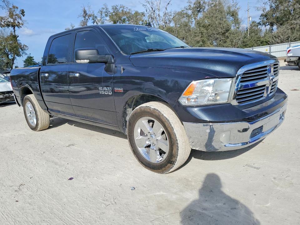 2017 Dodge Ram 1500 slt
