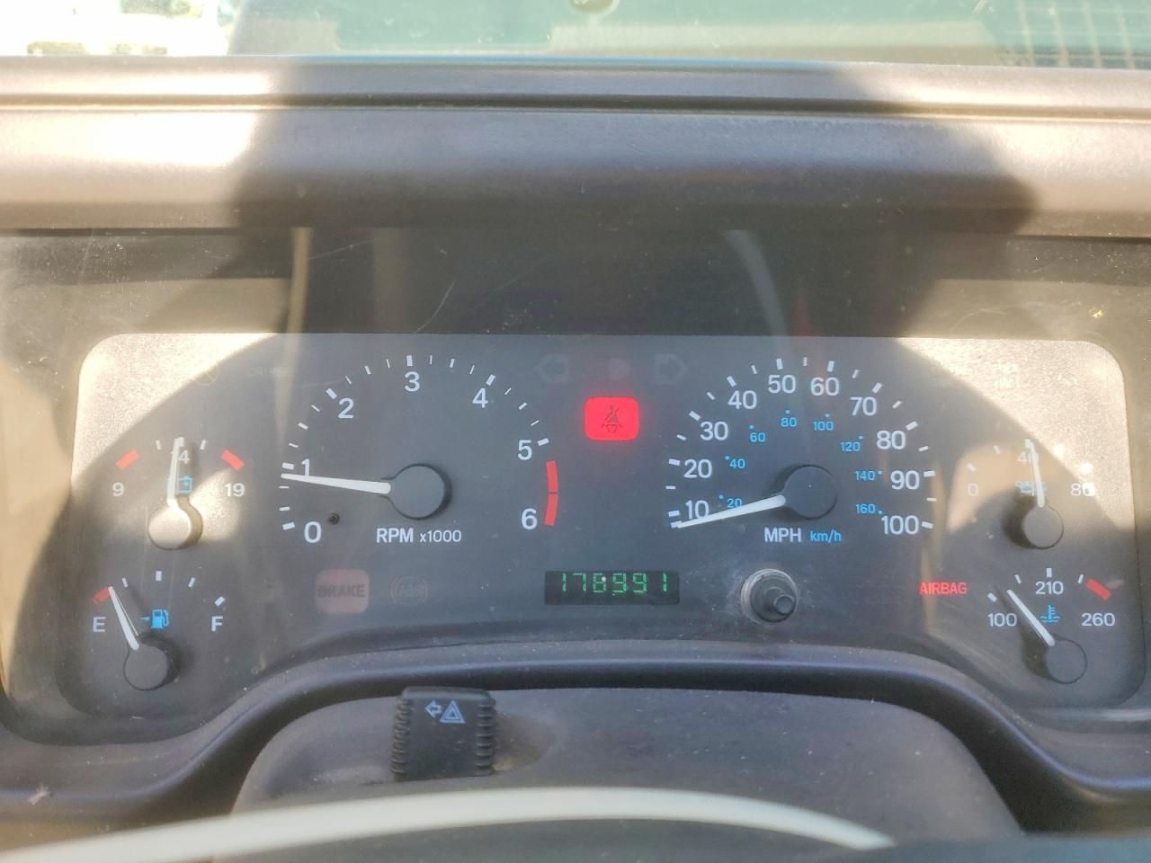 2000 Jeep Wrangler / tj Sahara