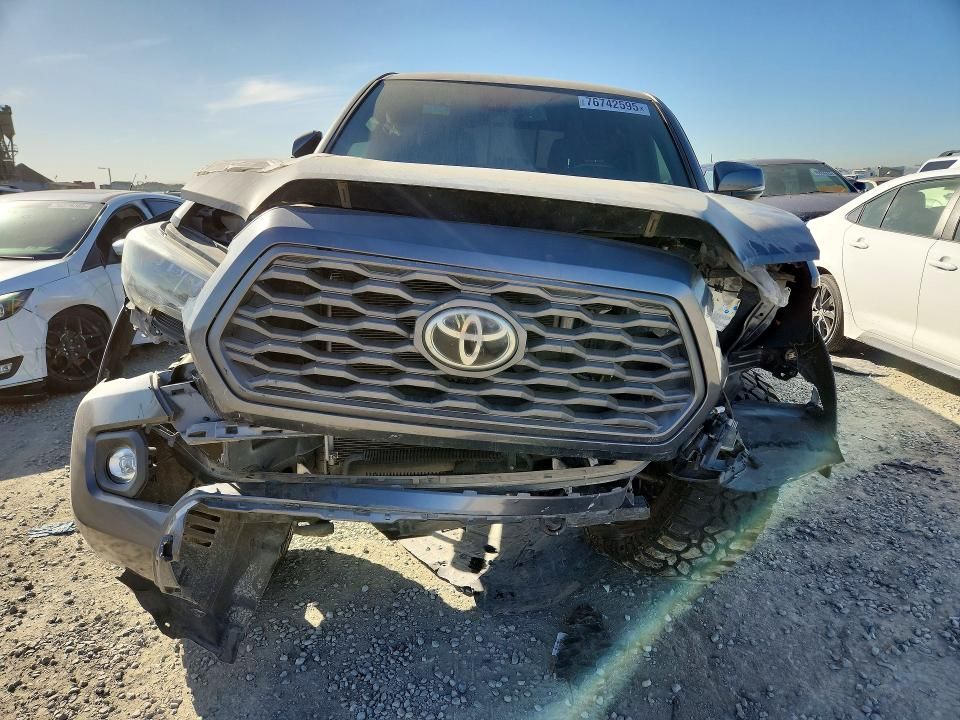 2020 Toyota Tacoma Double cab
