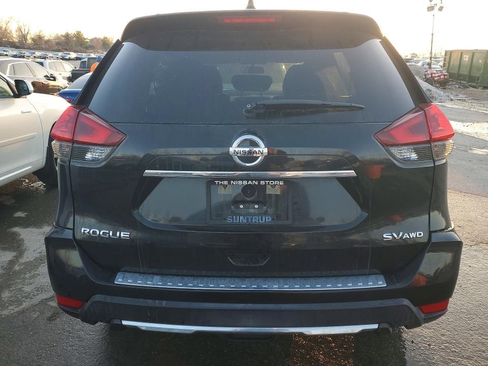 2018 Nissan Rogue s